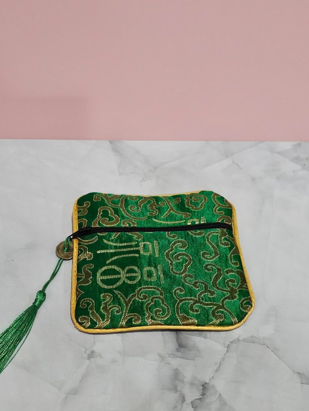 💚 Green Silk Coin Pouch | Asian Inspired Elegance